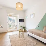 Sorrentovibes - Luxury Four Bedroom With Amazing Terraces In Gæstehus 4*