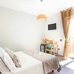 Gæstehus Sorrentovibes - Luxury Four Bedroom With Amazing Terraces In Sorrento