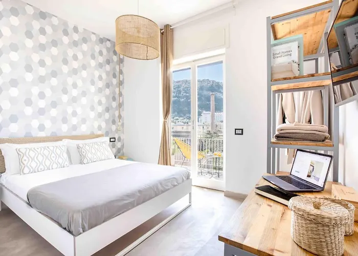 Sorrentovibes - Luxury Four Bedroom With Amazing Terraces In 4* סורנטו